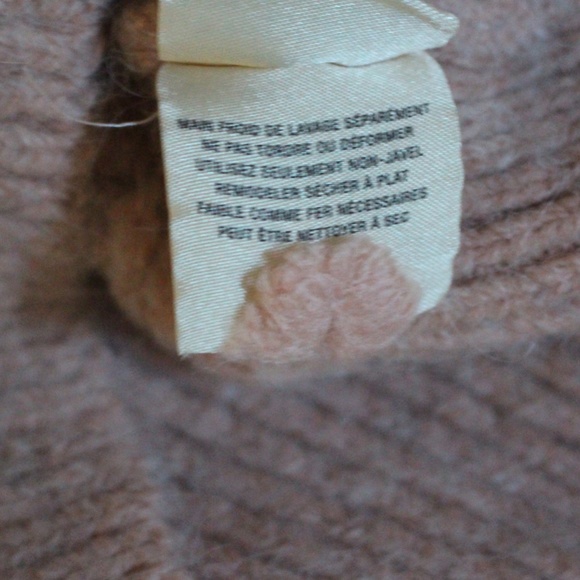 Sleeping On Snow, cable knit off the shoulder soft sweater Anthropologie - Picture 13 of 13